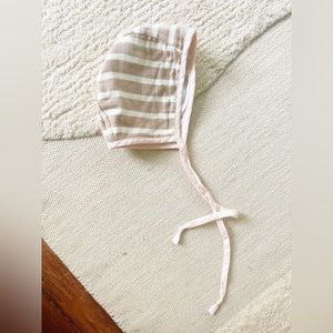Briar Bonnet cream brown tan pink white cream striped 12m 2T cotton sun hat EUC